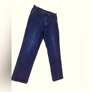 Vintage 90s Wrangler Womens Distressed Pleated High Waisted Denim Jeans USA 33”